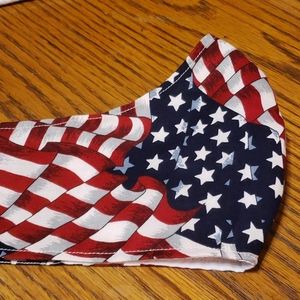 Large - Men's masks w/wire & straps